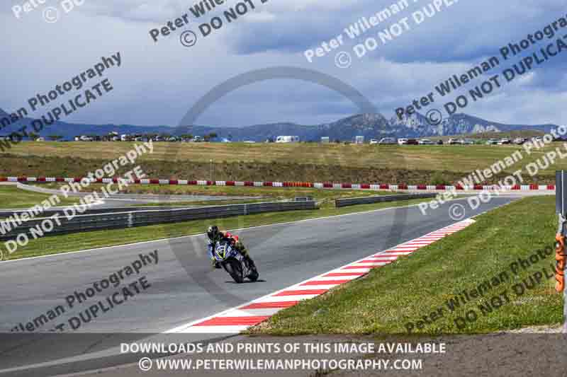 cadwell no limits trackday;cadwell park;cadwell park photographs;cadwell trackday photographs;enduro digital images;event digital images;eventdigitalimages;navarra;no limits trackdays;peter wileman photography;racing digital images;trackday digital images;trackday photos